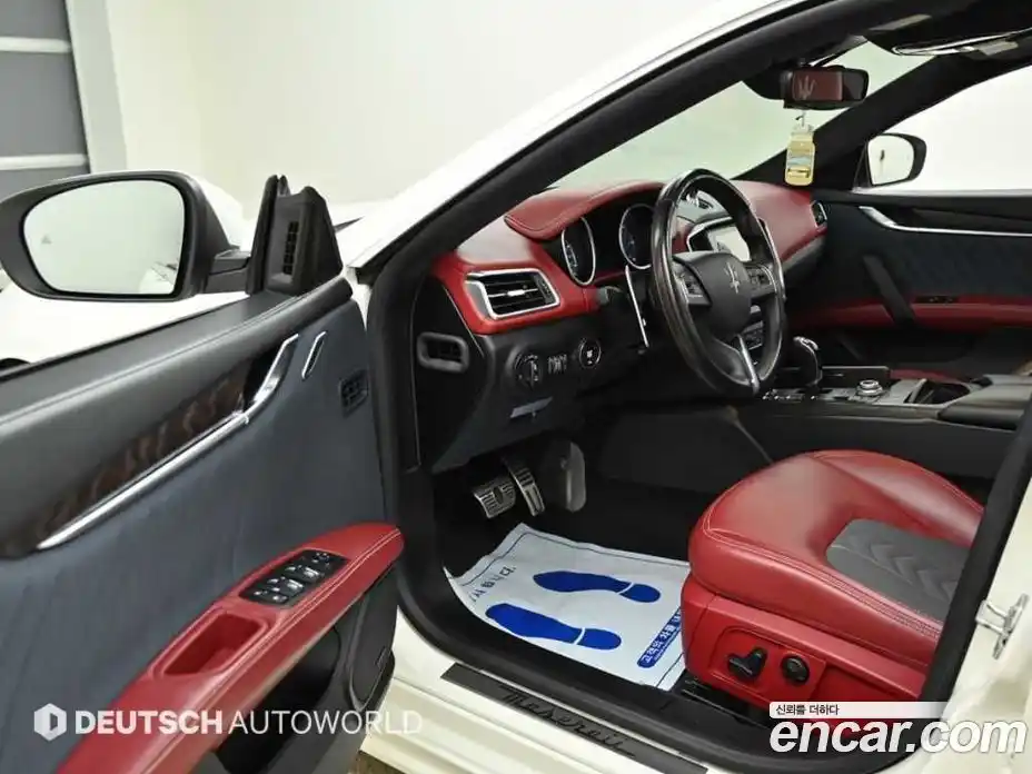 Maserati Ghibli 2018 3.0 гидро, фото 11