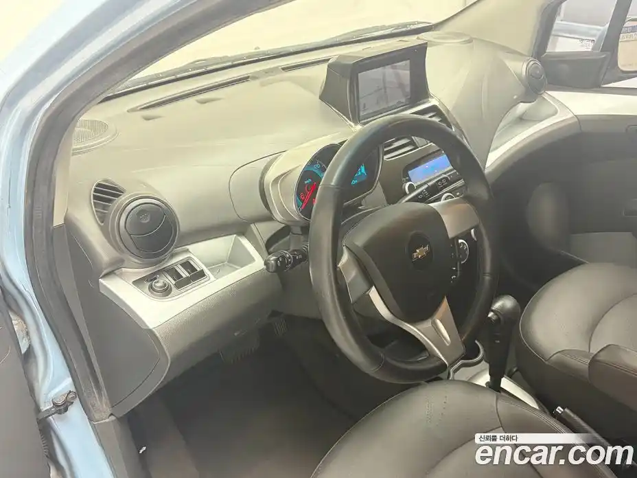 Chevrolet Spark 2014 1.0 автомат (гидро), фото 14