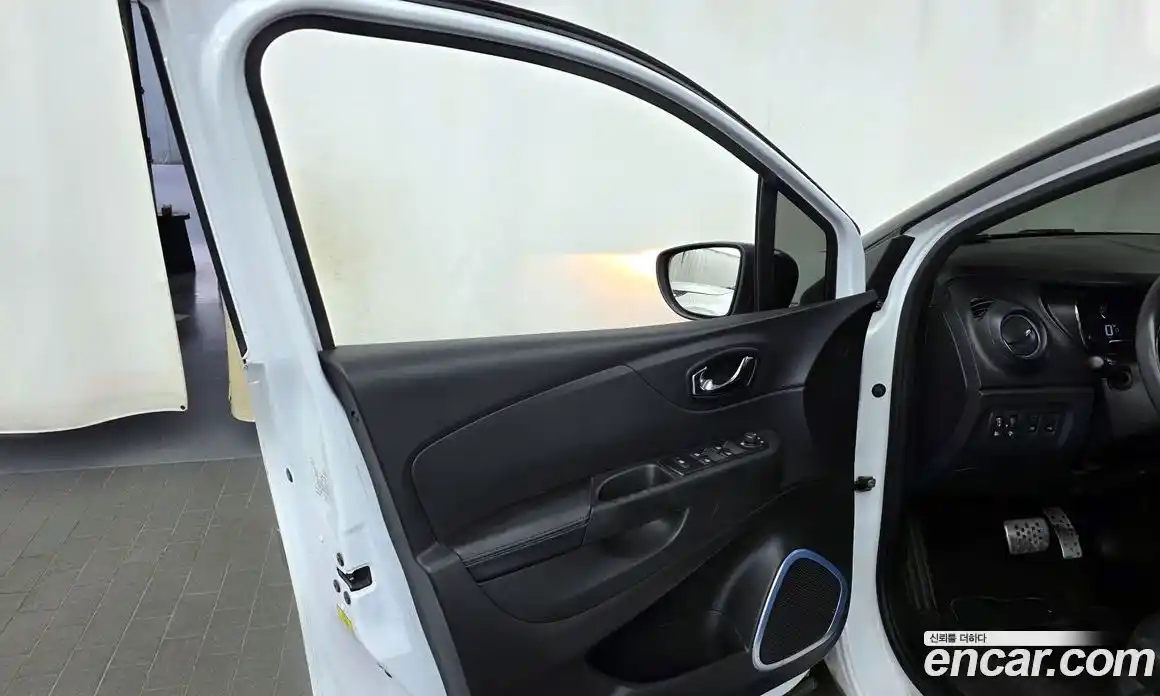 Renault QM3 2016 1.5 гидро, фото 14