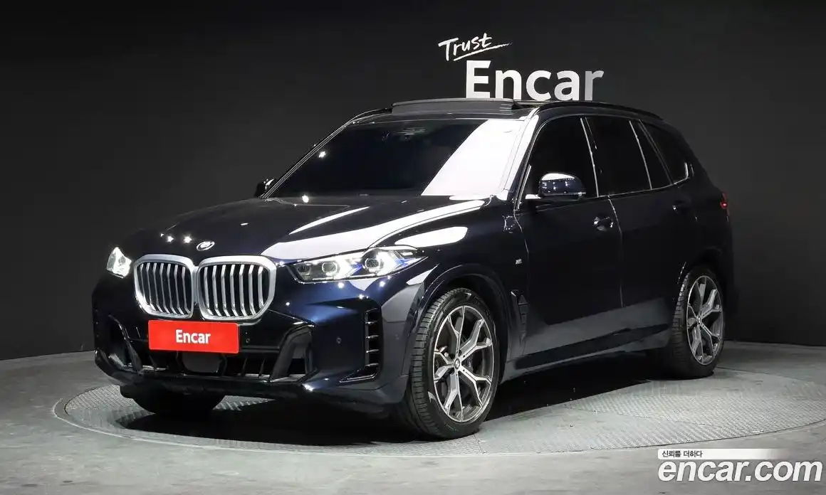 BMW X5 2025 3.0 автомат (гидро), фото 1