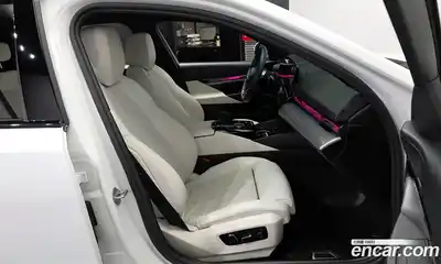 BMW 5-Series 2025 2.0 гидро, миниатюра 11
