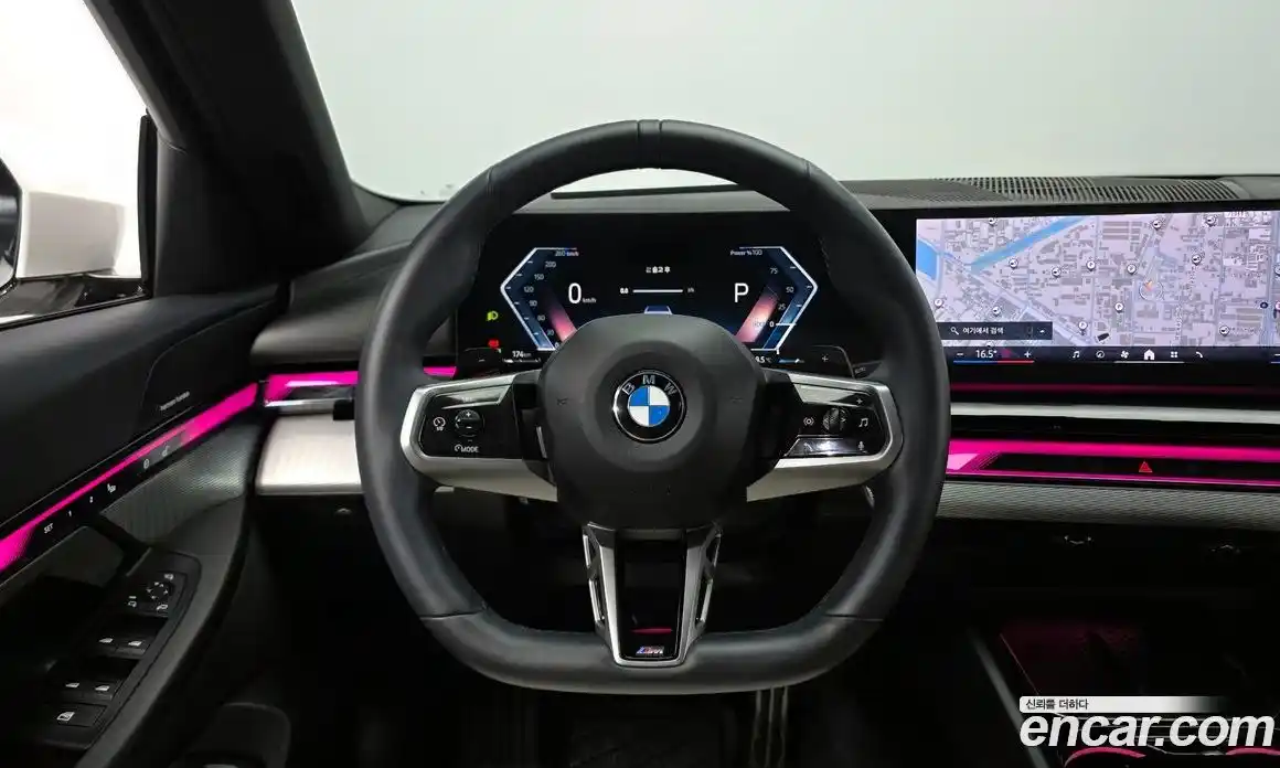 BMW 5-Series 2025 2.0 гидро, фото 13