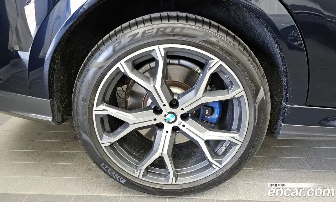BMW X6 2021 3.0 автомат (гидро), фото 5