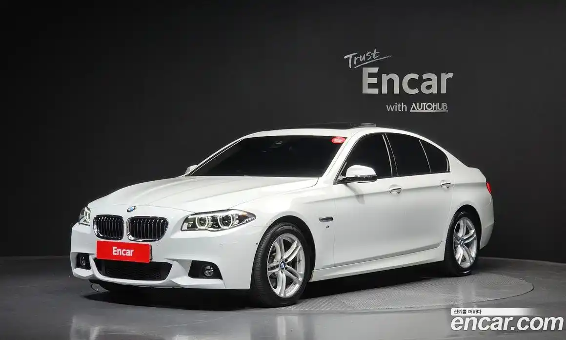 BMW 5-Series 2016 3.0 гидро, фото 1