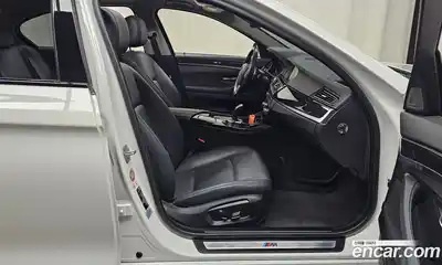 BMW 5-Series 2016 3.0 гидро, миниатюра 11