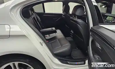 BMW 5-Series 2016 3.0 гидро, миниатюра 12
