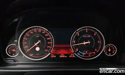 BMW 5-Series 2016 3.0 гидро, миниатюра 8