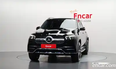Mercedes-Benz GLE-Class 2023 3.0 автомат (гидро), миниатюра 3