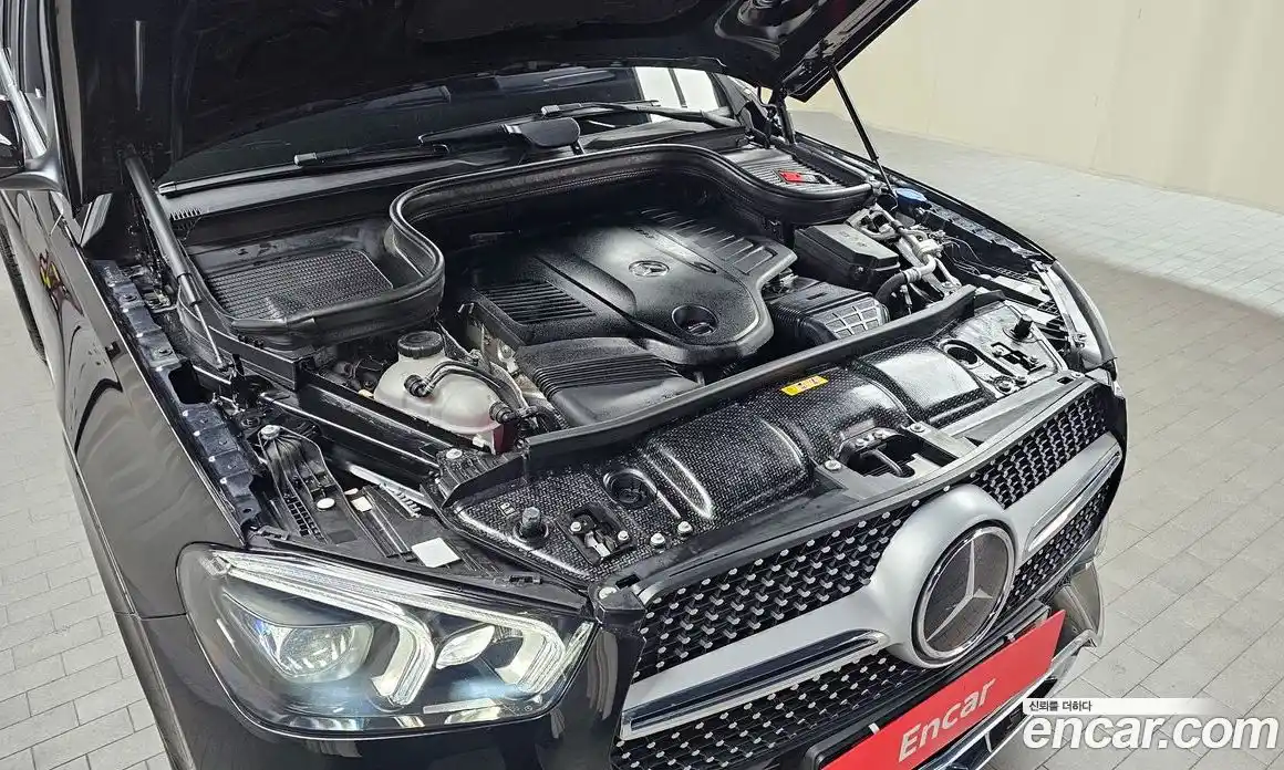 Mercedes-Benz GLE-Class 2023 3.0 автомат (гидро), фото 6