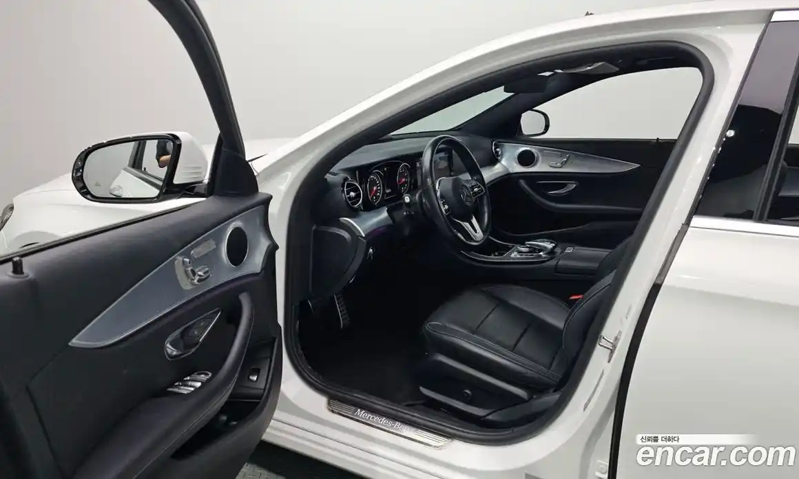 Mercedes-Benz E-Class 2020 2.0 автомат (гидро), фото 13