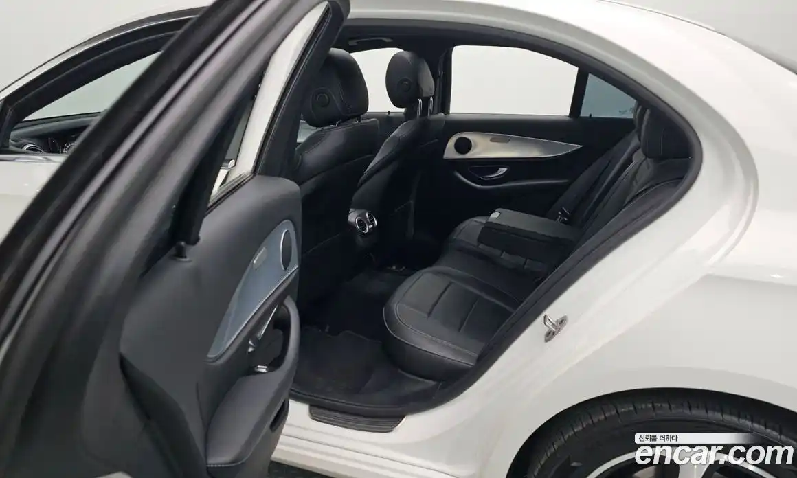 Mercedes-Benz E-Class 2020 2.0 автомат (гидро), фото 19