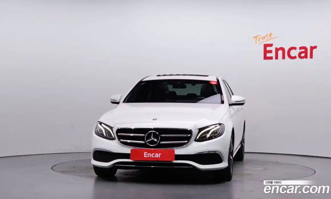 Mercedes-Benz E-Class 2020 2.0 автомат (гидро), фото 3
