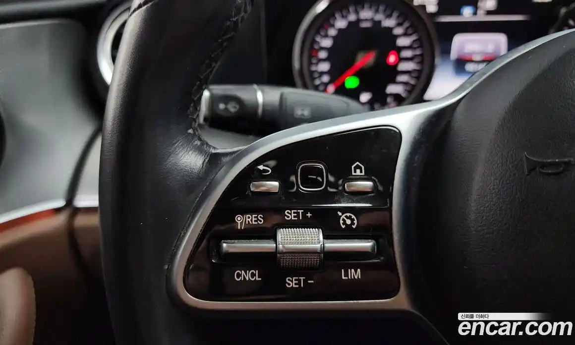 Mercedes-Benz E-Class 2018 2.0 автомат (гидро), фото 22