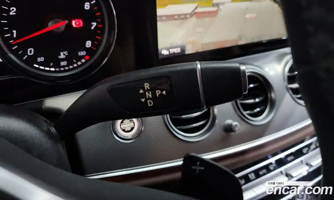 Mercedes-Benz E-Class 2018 2.0 автомат (гидро), фото 25