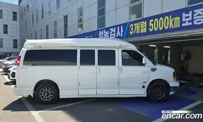 Chevrolet Express Van 2009 6.0 автомат (гидро), миниатюра 3