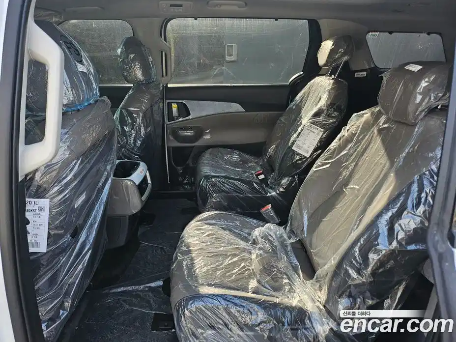 Kia Canival 2026 3.5 гидро, фото 13