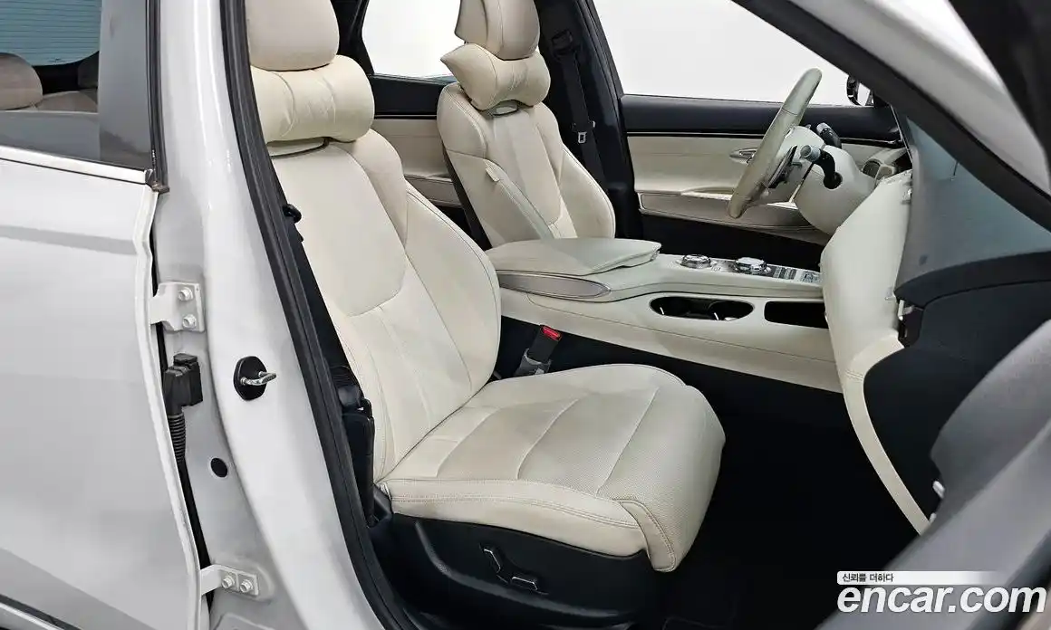 Genesis GV70 2022 0.1 гидро, фото 11