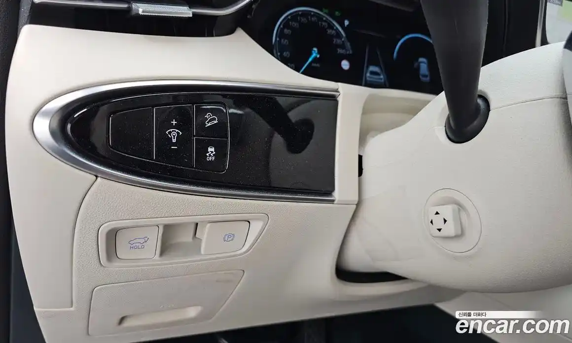 Genesis GV70 2022 0.1 гидро, фото 14