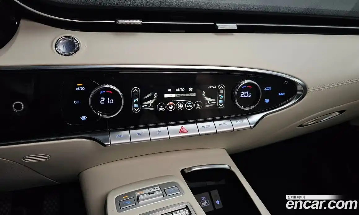 Genesis GV70 2022 0.1 гидро, фото 18