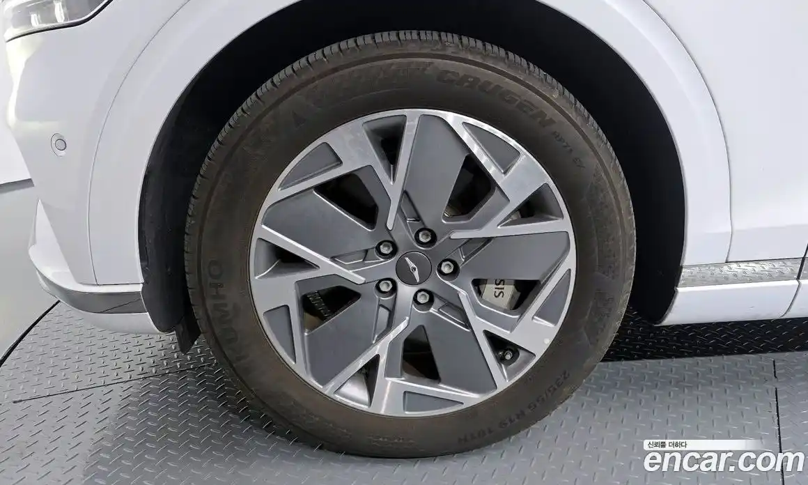 Genesis GV70 2022 0.1 гидро, фото 5