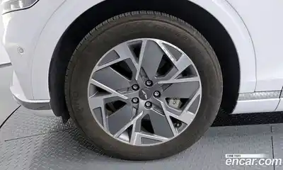 Genesis GV70 2022 0.1 гидро, миниатюра 5