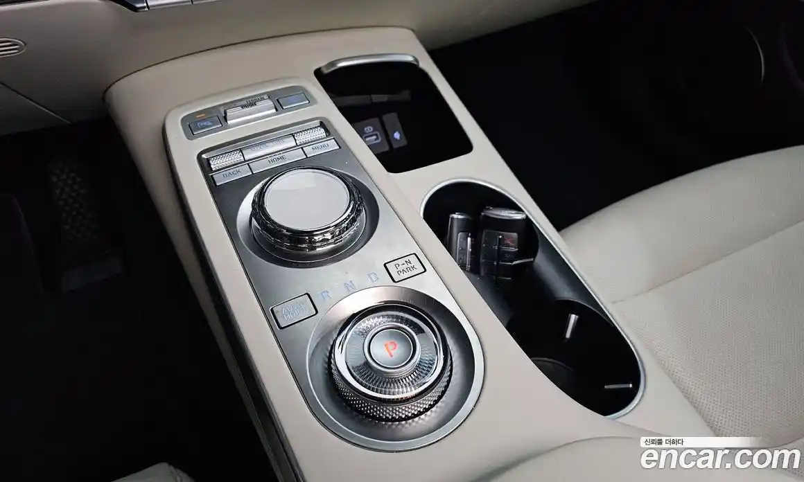 Genesis GV70 2022 0.1 гидро, фото 9