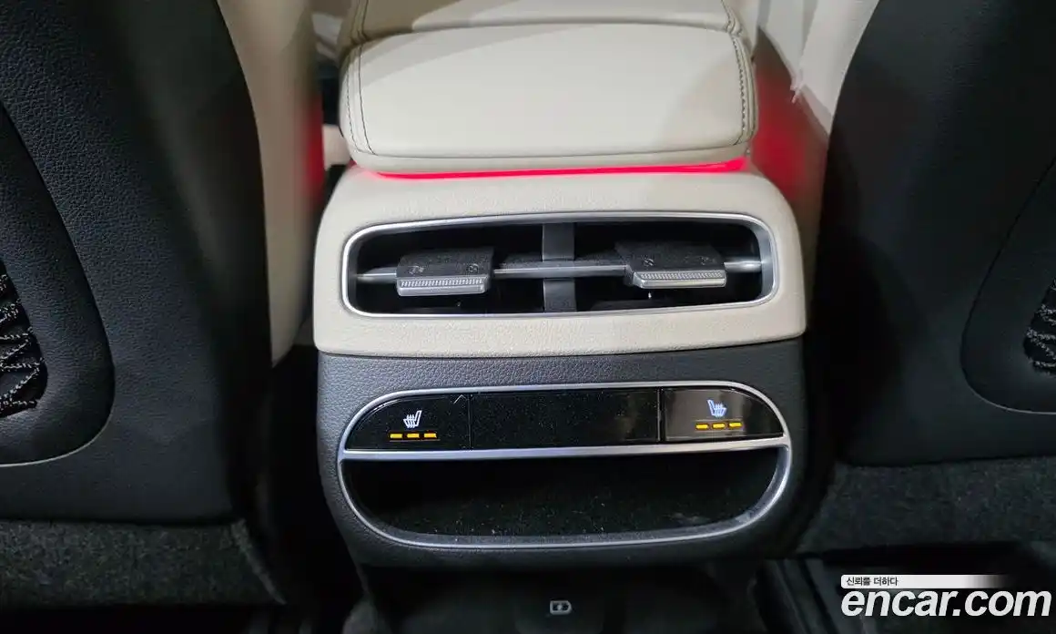 Genesis GV70 2022 2.5 гидро, фото 18