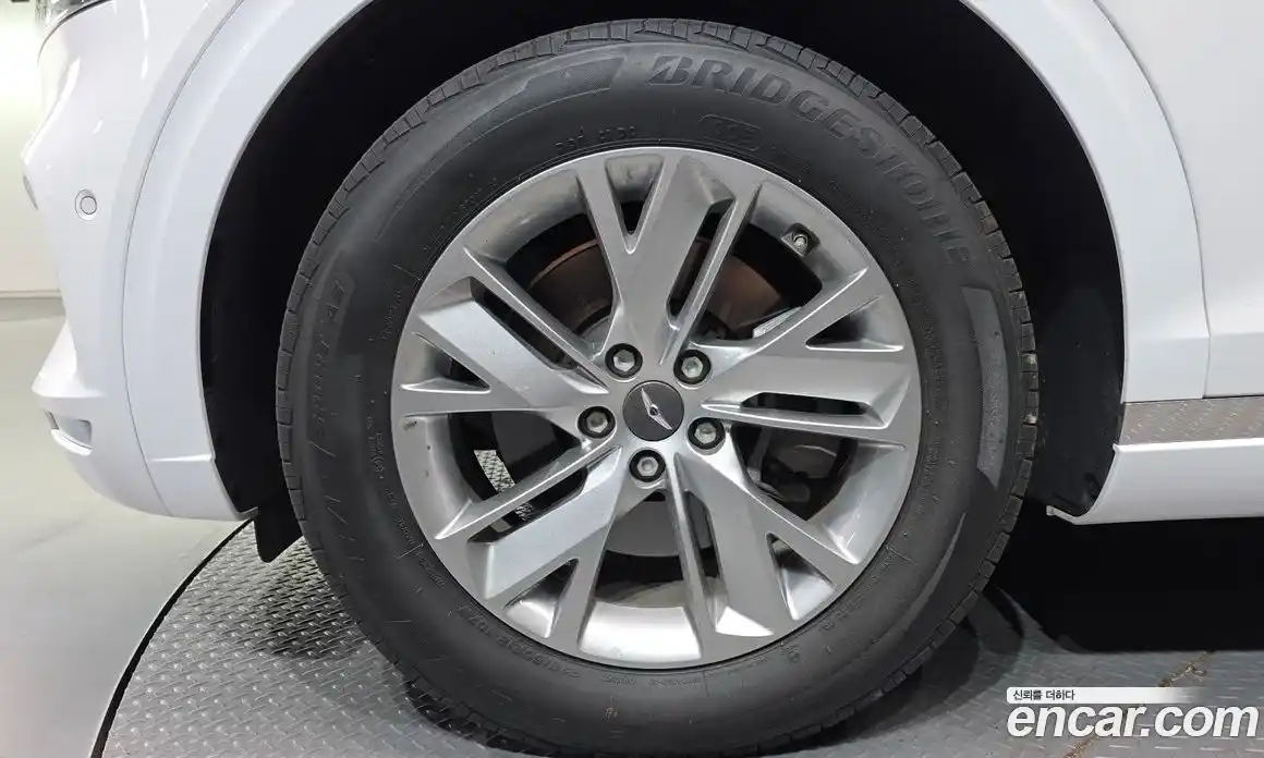 Genesis GV70 2022 2.5 гидро, фото 7