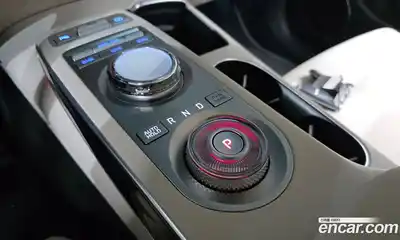 Genesis GV70 2022 2.5 гидро, миниатюра 9