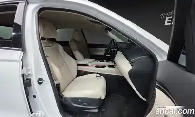 Genesis GV70 2022 2.5 гидро, миниатюра 10