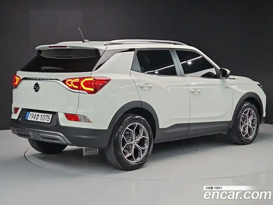 SsangYong Korando 2022 1.5 автомат (гидро), фото 3