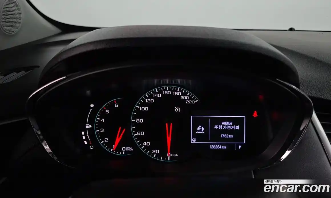 Chevrolet Trax 2019 1.6 гидро, фото 8