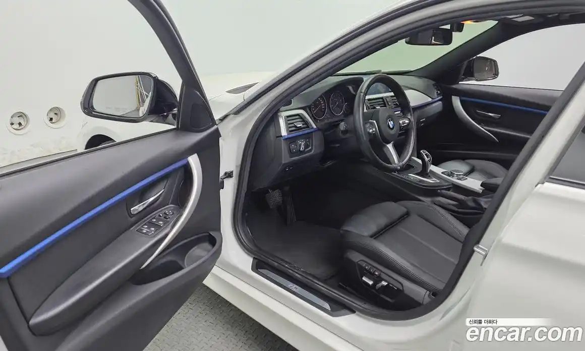 BMW 3 серия 2018 2.0 автомат (гидро), фото 13