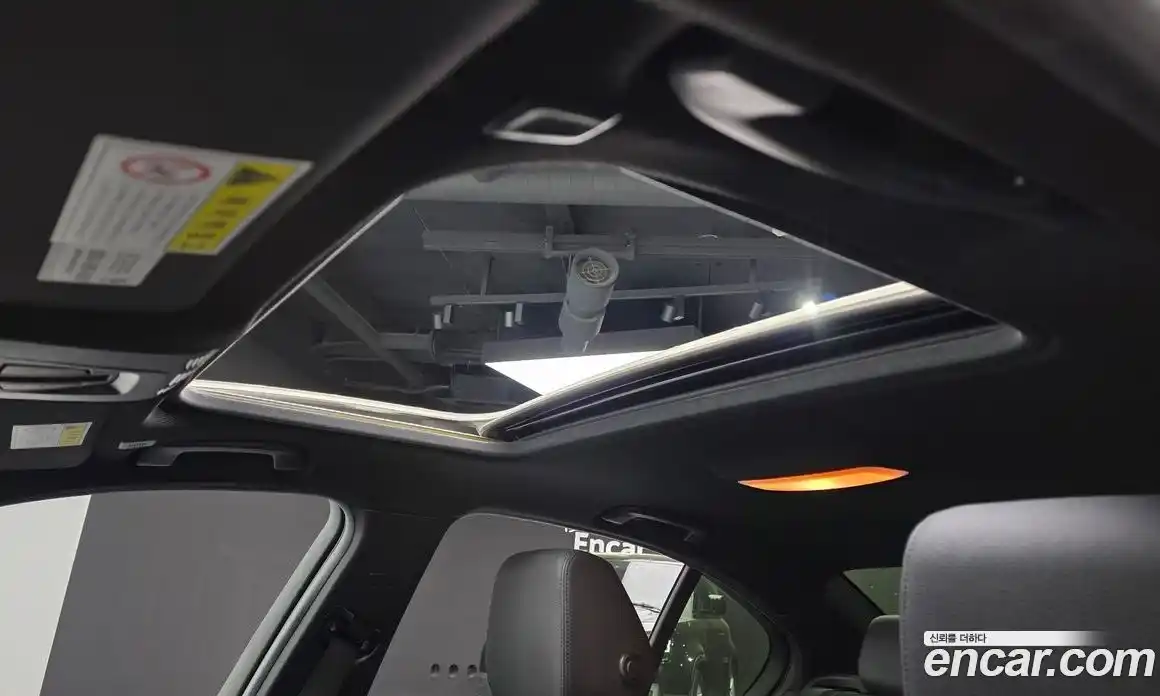 BMW 3 серия 2018 2.0 автомат (гидро), фото 25