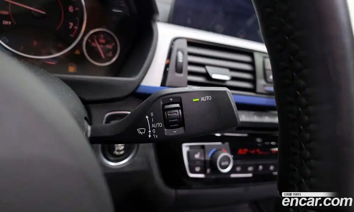 BMW 3 серия 2018 2.0 автомат (гидро), фото 31