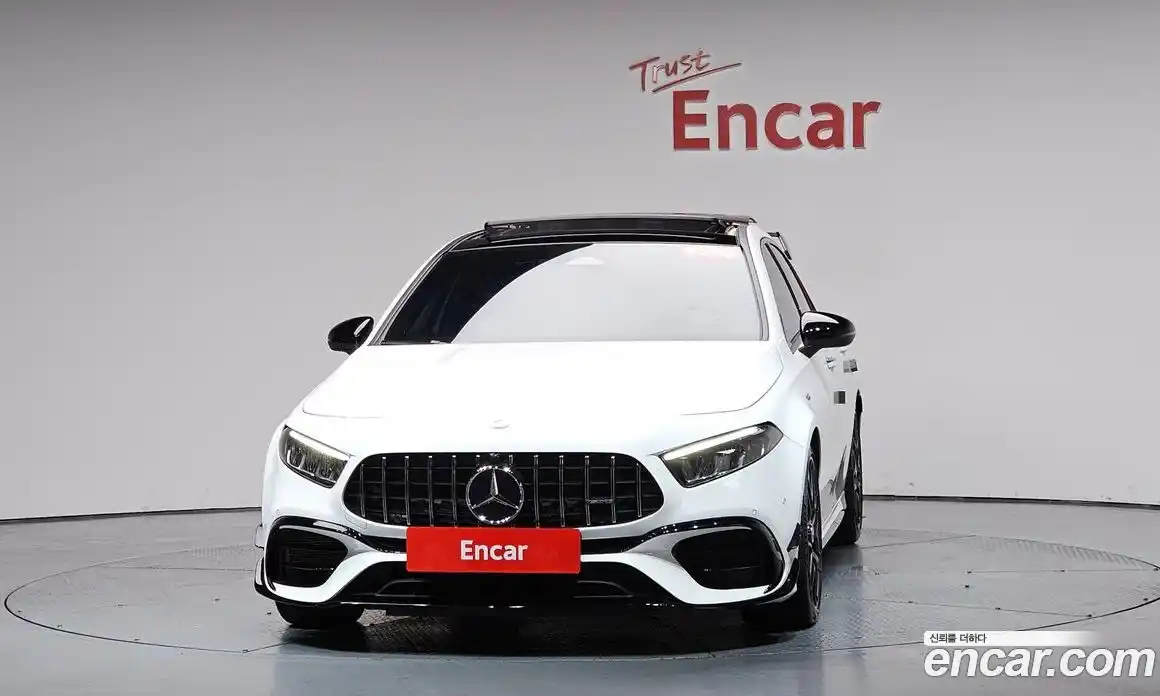 Mercedes-Benz A-Class 2025 2.0 гидро, фото 2