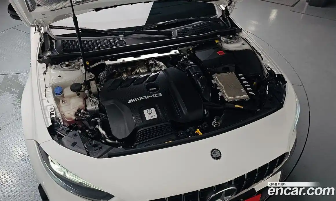 Mercedes-Benz A-Class 2025 2.0 гидро, фото 5