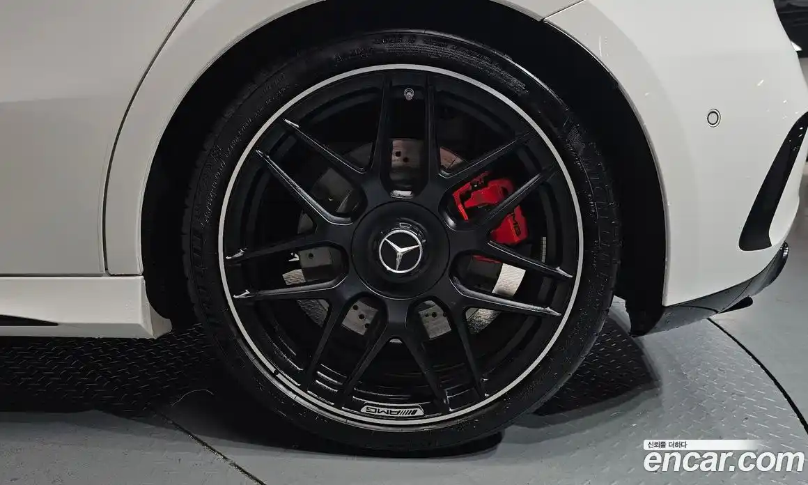 Mercedes-Benz A-Class 2025 2.0 гидро, фото 6