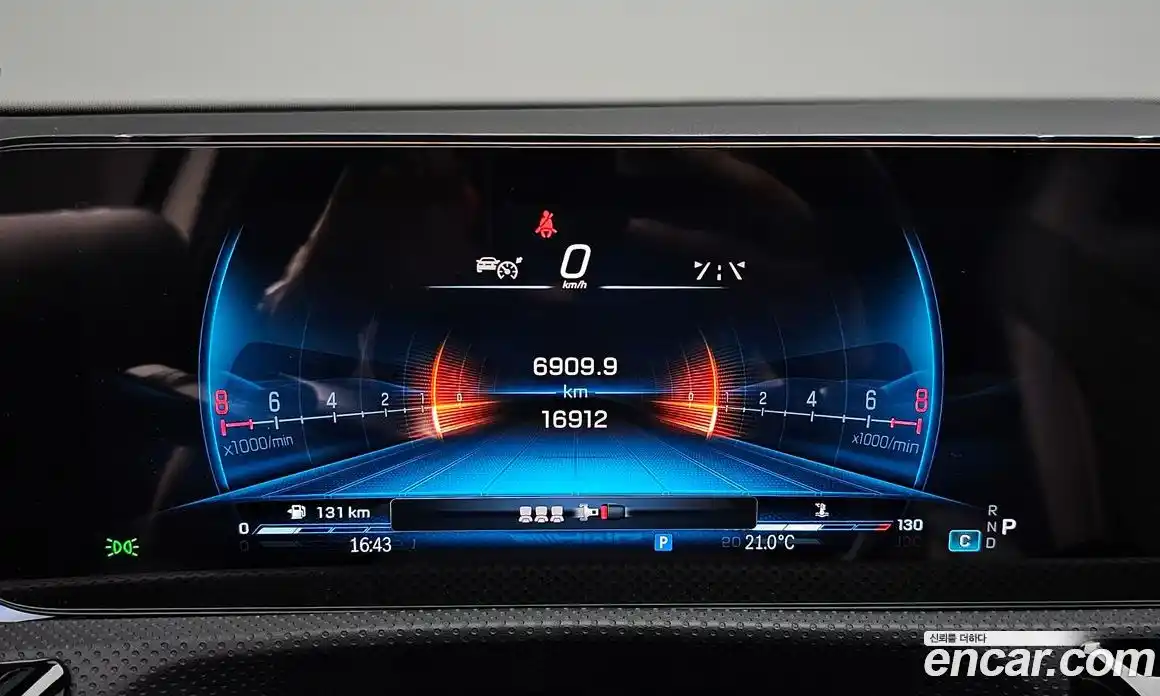 Mercedes-Benz A-Class 2025 2.0 гидро, фото 10