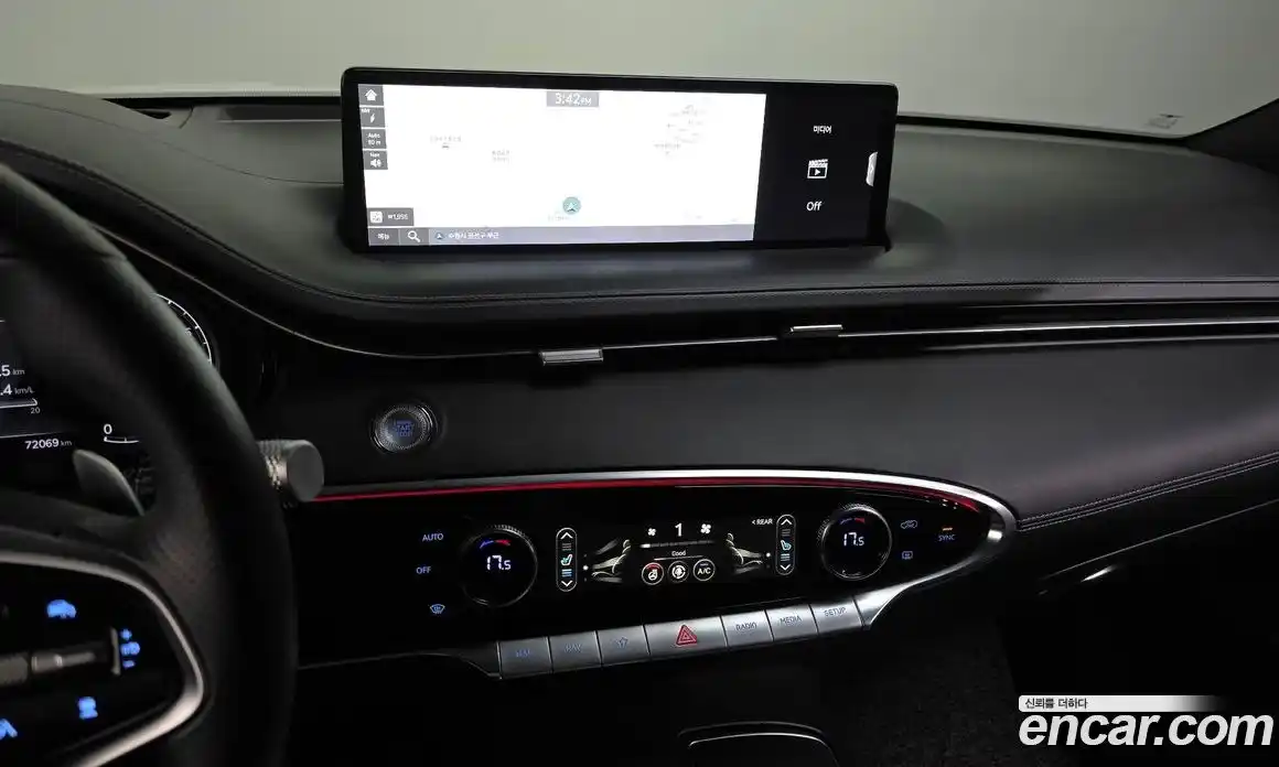 Genesis GV70 2022 2.5 гидро, фото 20