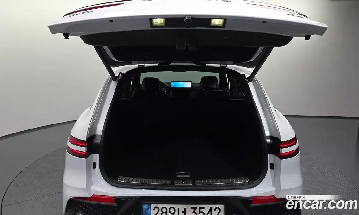 Genesis GV70 2022 2.5 гидро, фото 26
