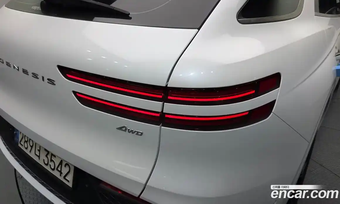 Genesis GV70 2022 2.5 гидро, фото 9