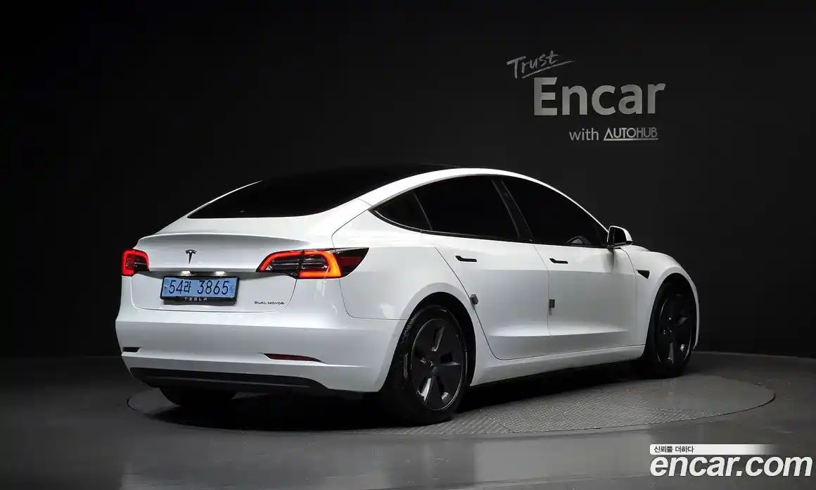 Tesla Model 3 2022 0.2 гидро, фото 2