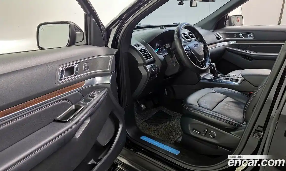 Ford Explorer 2018 2.3 автомат (гидро), фото 13