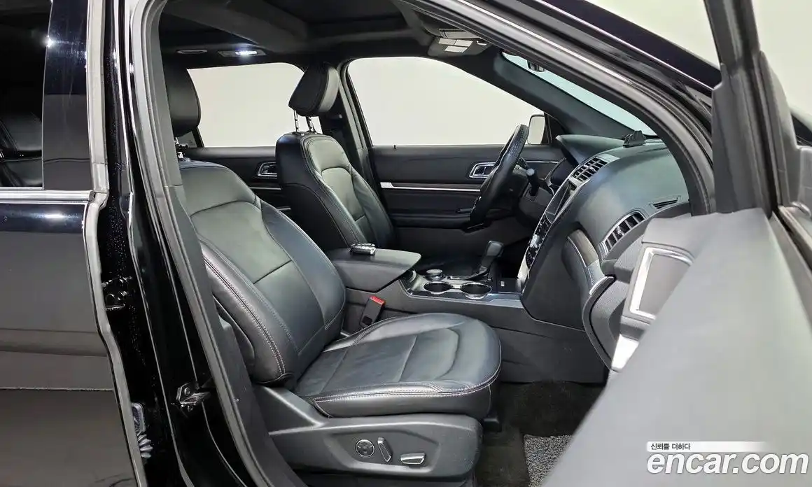 Ford Explorer 2018 2.3 автомат (гидро), фото 16