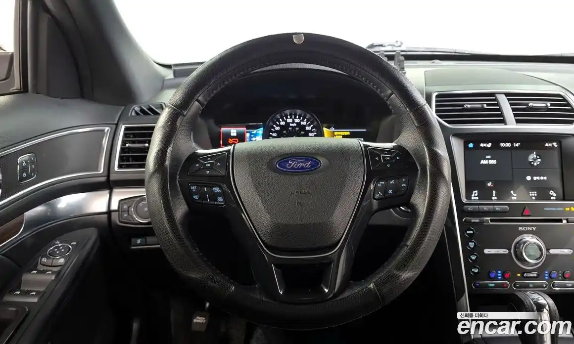 Ford Explorer 2018 2.3 автомат (гидро), фото 19
