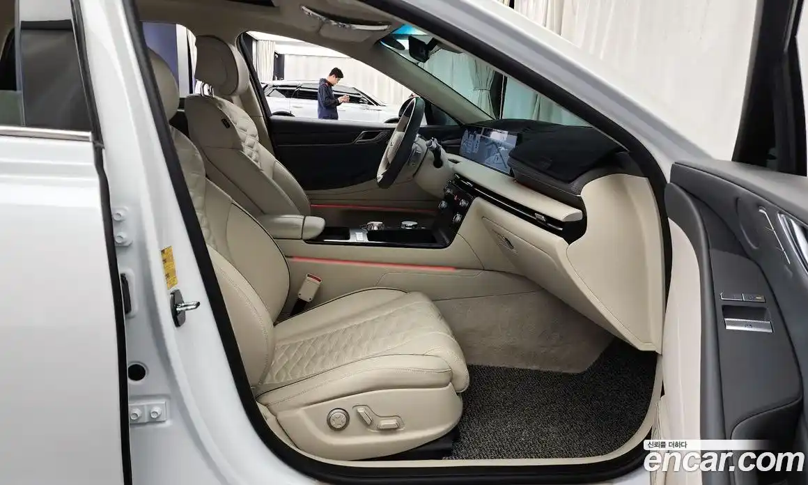 Genesis G80 2024 2.5 гидро, фото 11
