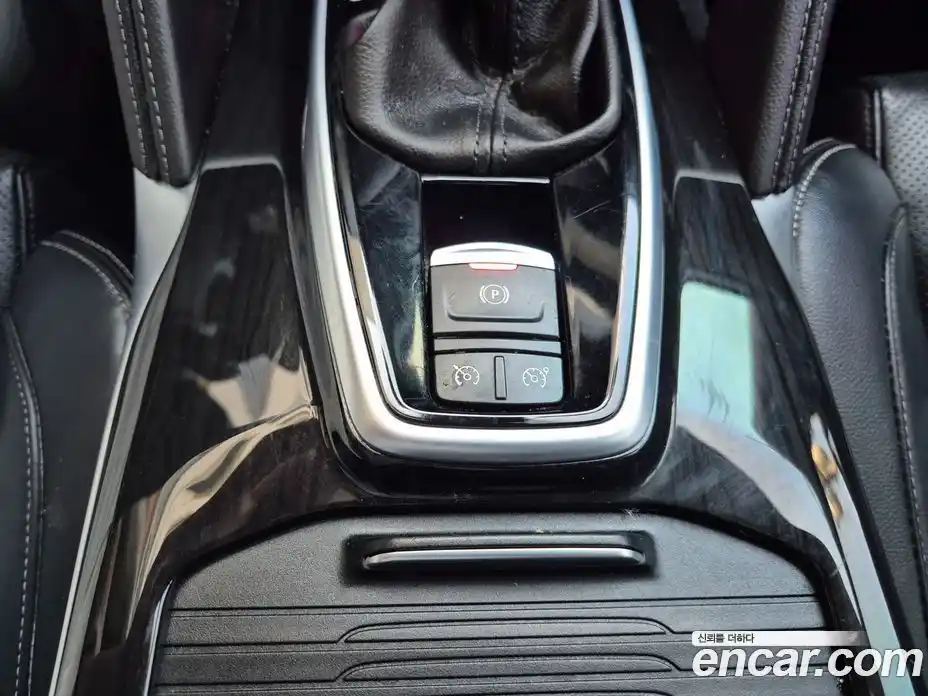 Renault QM6 2017 2.0 гидро, фото 14