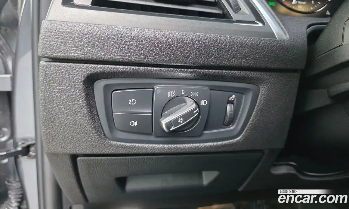 BMW 1-Series 2018 2.0 гидро, фото 20