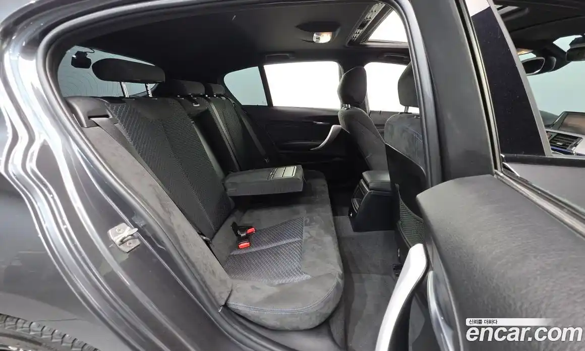 BMW 1-Series 2018 2.0 гидро, фото 27